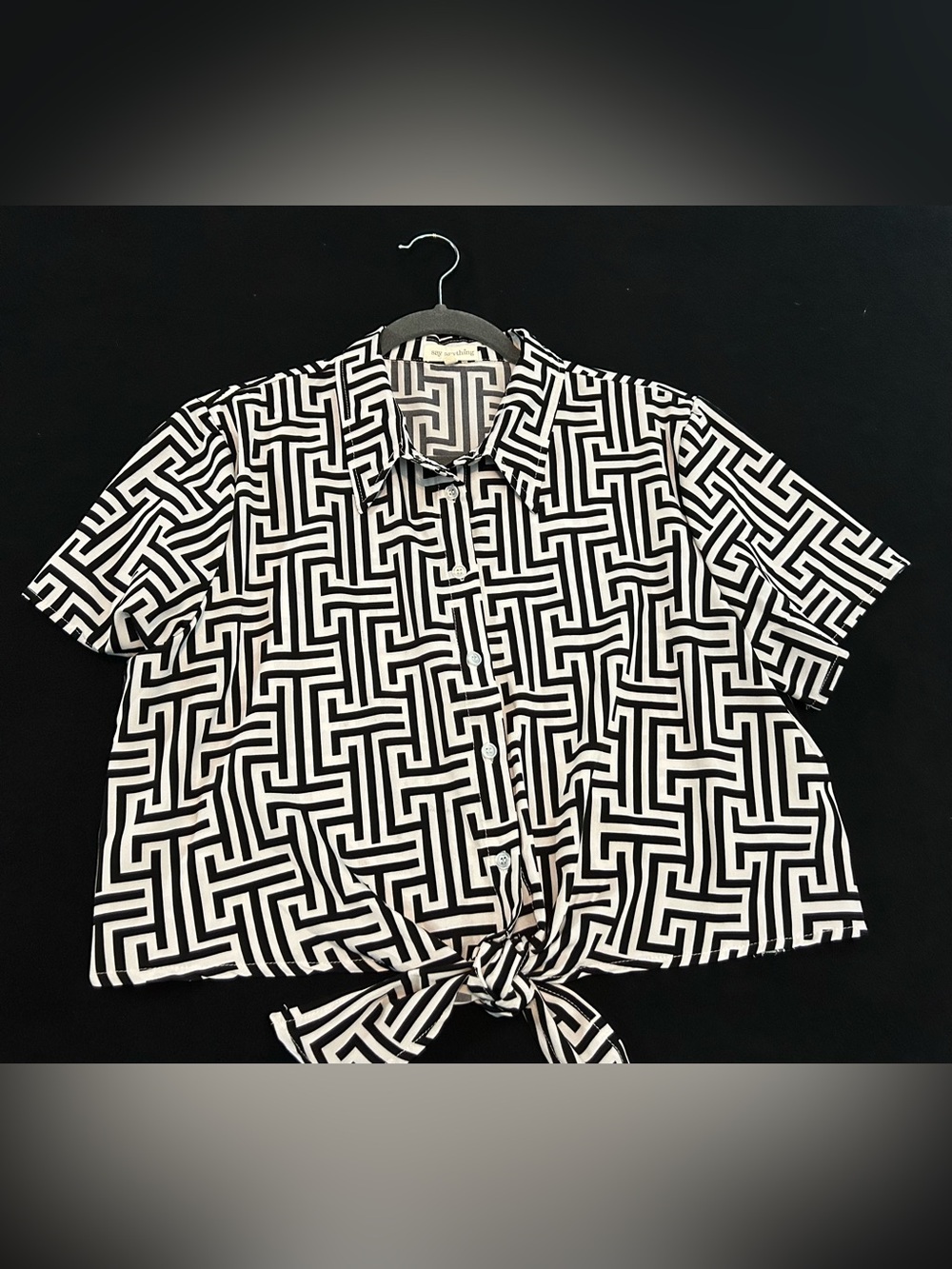 Say Anything XL Black & White Geometric Short Sleeve cropped Shirt Front Tie